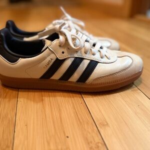 Adidas Samba cream and black sneaker